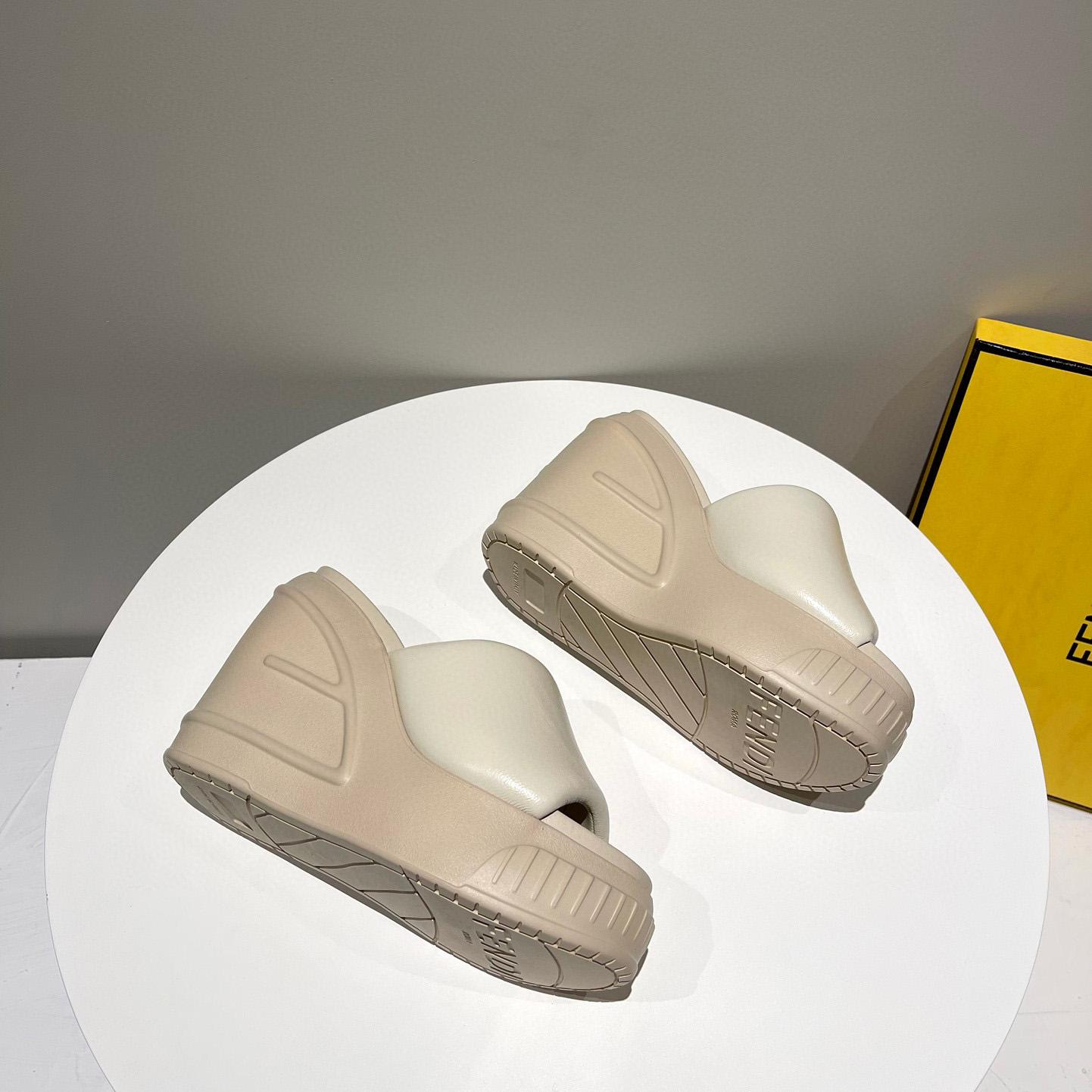 Fendi Fashion Show Beige Nappa Leather Slides - PerfectKickZ