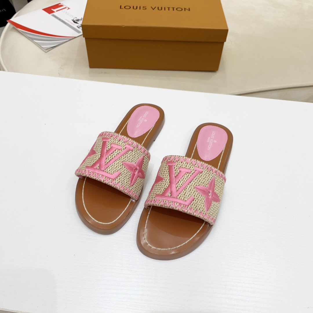 Louis Vuitton Lock It Flat Mule - PerfectKickZ