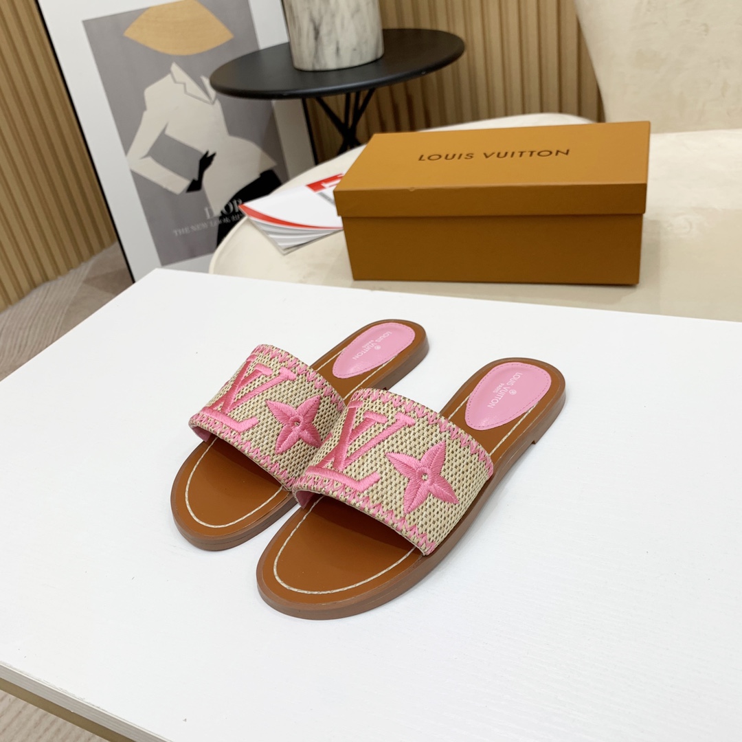 Louis Vuitton Lock It Flat Mule - PerfectKickZ