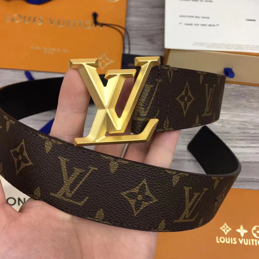 Louis Vuitton LV Initiales Reversible Belt   - PerfectKickZ