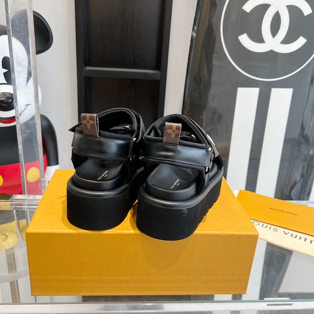 Louis Vuitton Pool Pillow Flat Comfort Sandal - PerfectKickZ