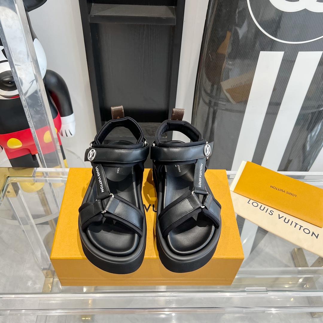 Louis Vuitton Pool Pillow Flat Comfort Sandal - 