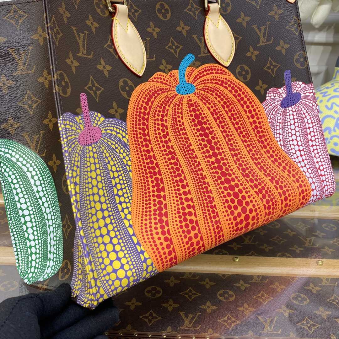 Louis Vuitton LV x YK OnTheGo MM (34*26*13cm) M46466 - PerfectKickZ