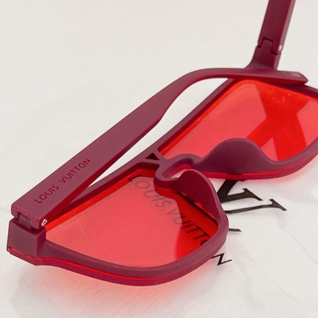 Louis Vuitton LV Waimea Sunglasses   Z1082 - PerfectKickZ