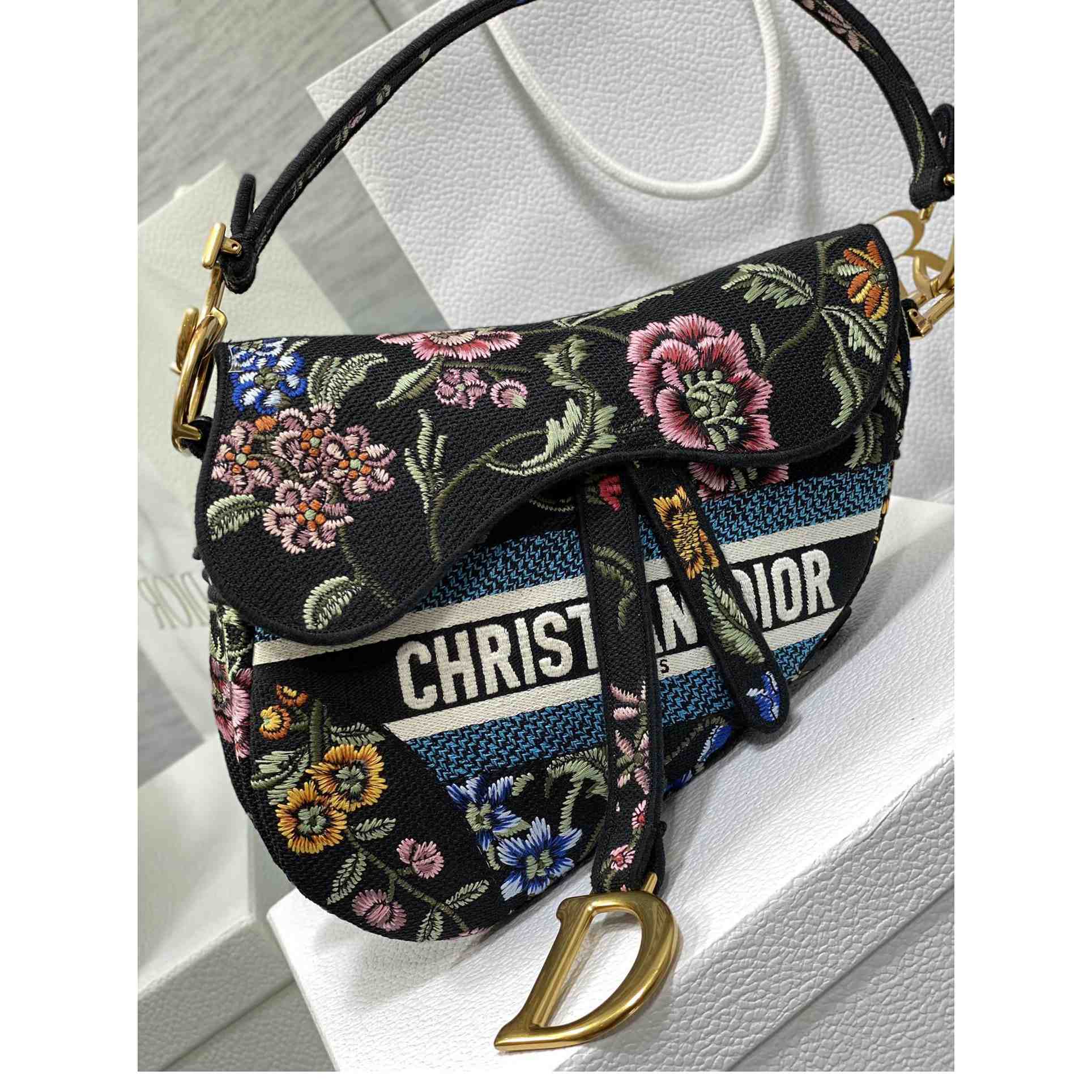 Dior Saddle Bag  - 