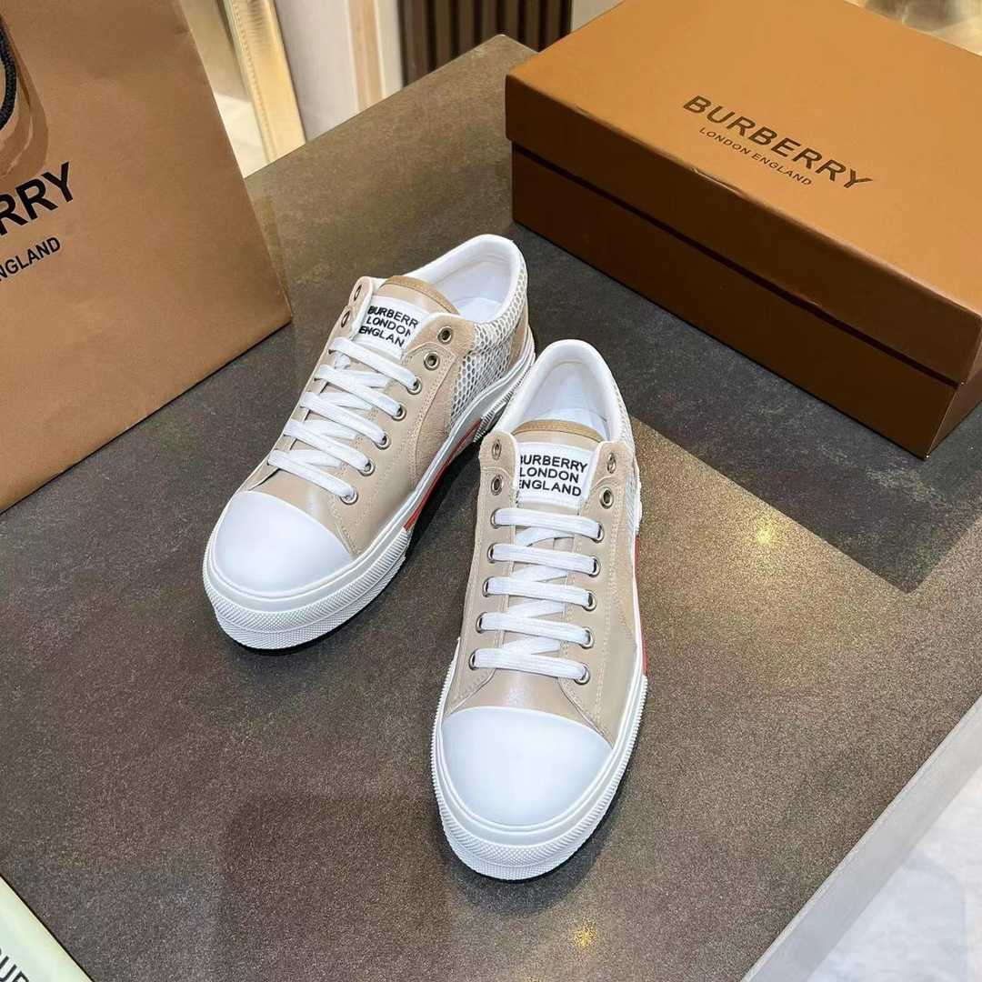 Burberry Low-Top Sneakers - PerfectKickZ
