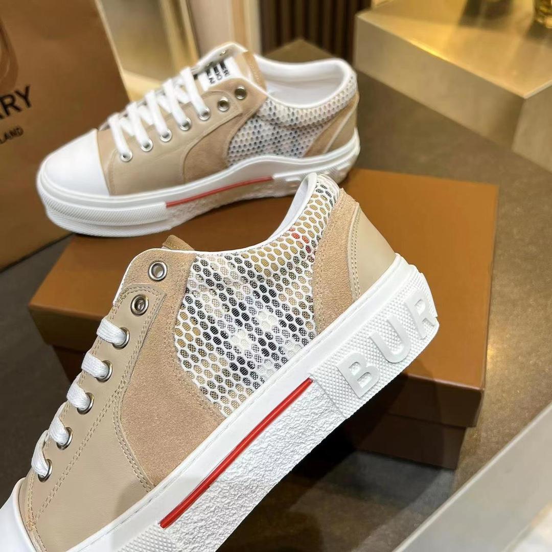 Burberry Low-Top Sneakers - PerfectKickZ