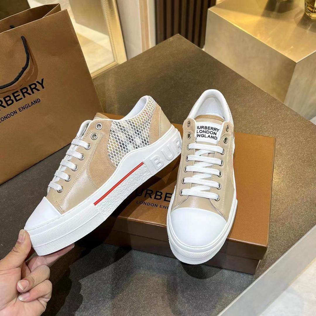 Burberry Low-Top Sneakers - PerfectKickZ