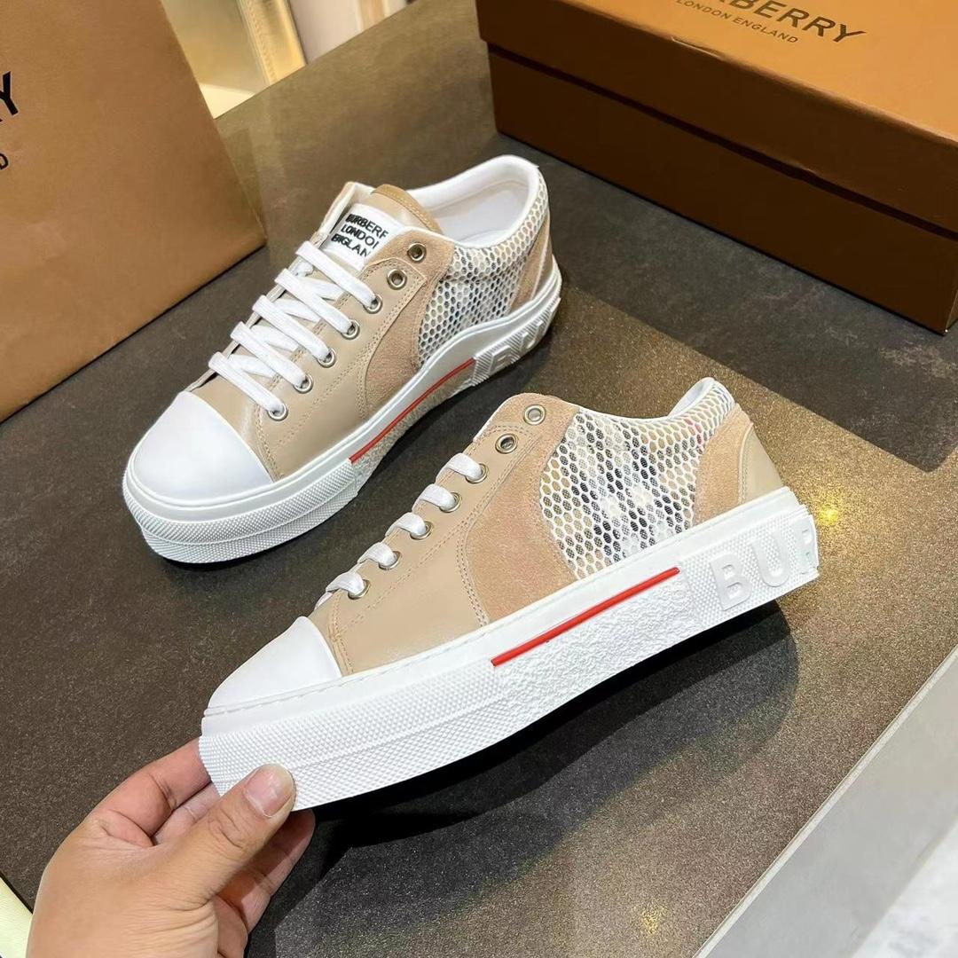 Burberry Low-Top Sneakers - PerfectKickZ