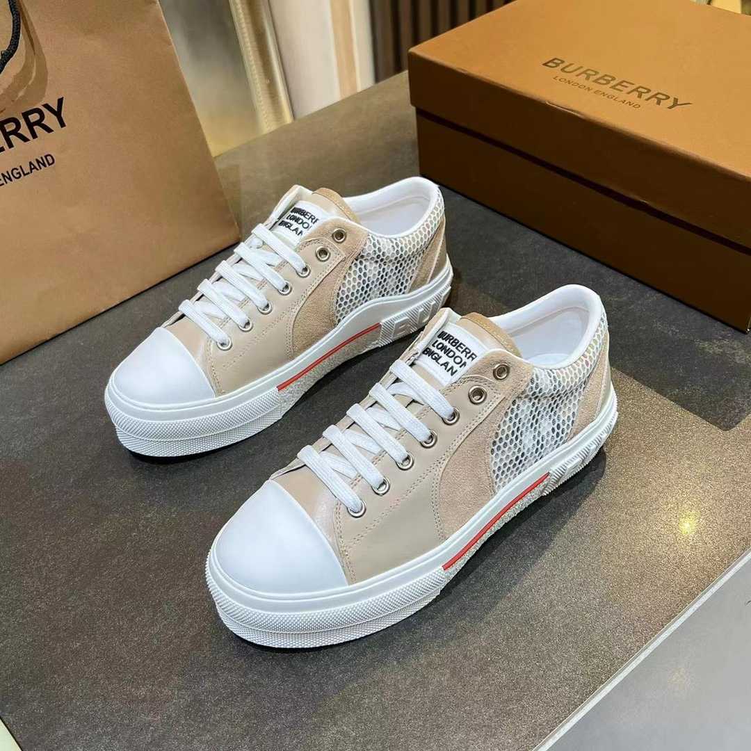 Burberry Low-Top Sneakers - PerfectKickZ