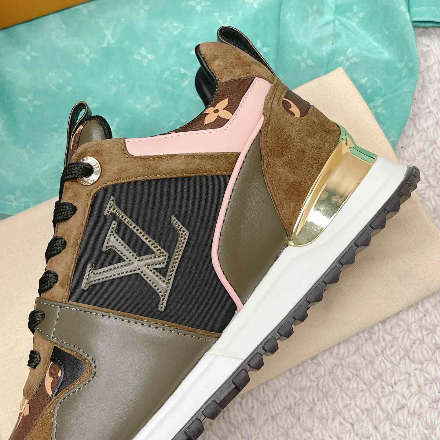 Louis Vuitton Run Away Sneaker   (upon uk size)  1AAP4P - PerfectKickZ