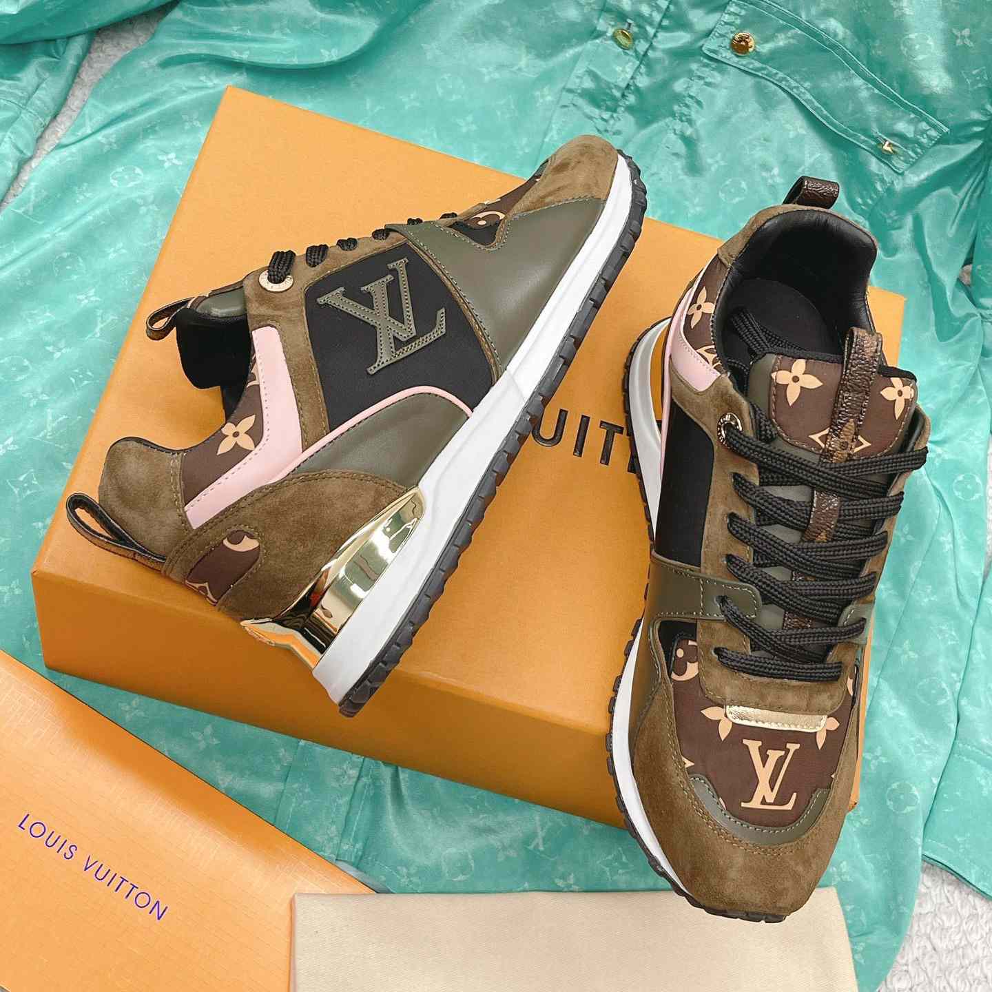 Louis Vuitton Run Away Sneaker   (upon uk size)  1AAP4P - PerfectKickZ