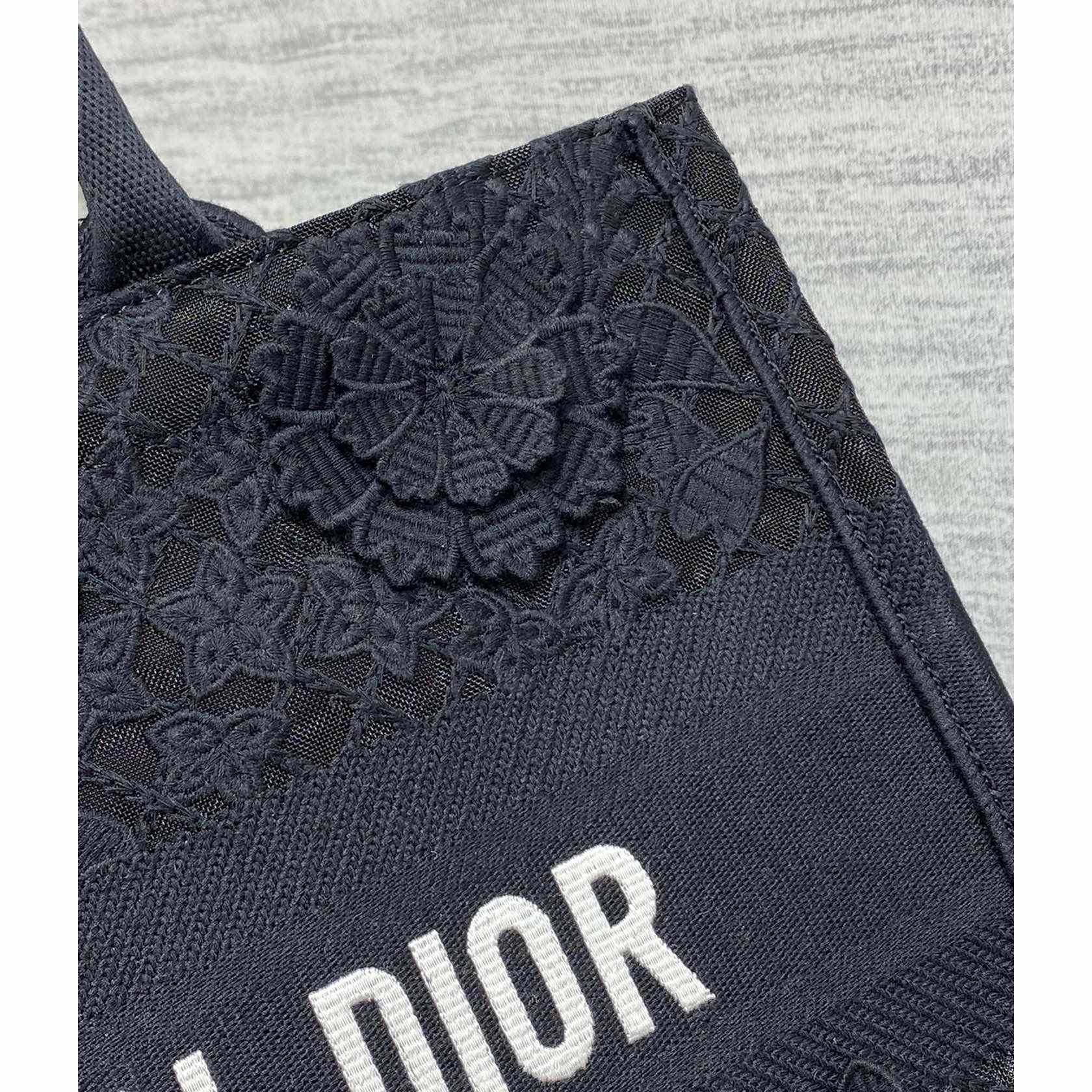Dior Medium Dior Book Tote - PerfectKickZ