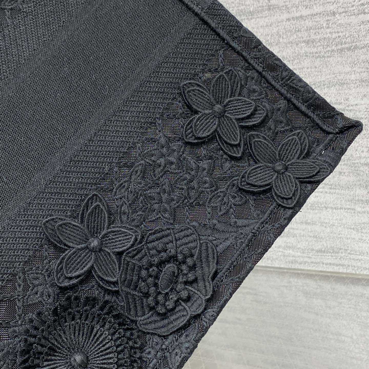 Dior Medium Dior Book Tote - PerfectKickZ