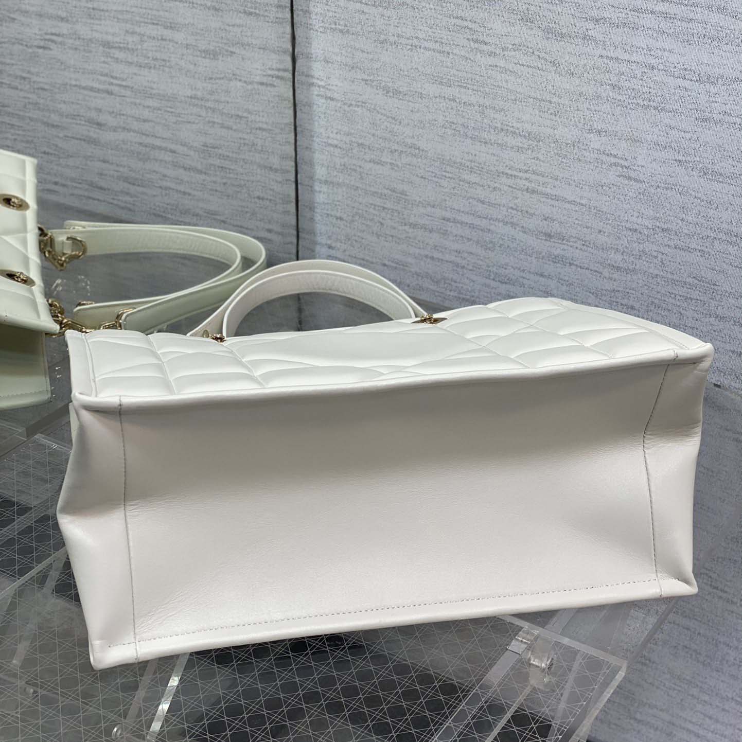 Dior Medium Dior Essential Tote Bag  - PerfectKickZ