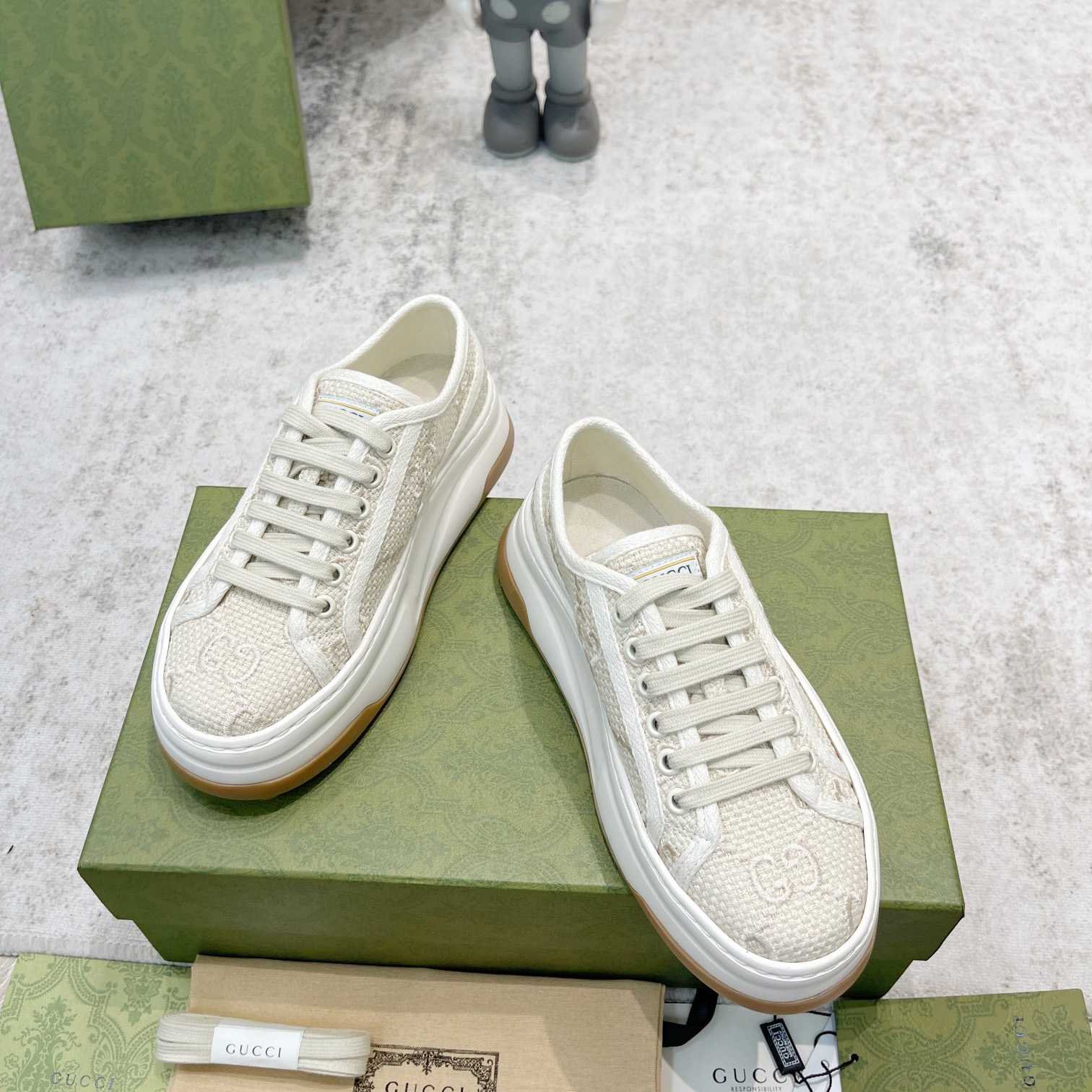 Gucci Women's GG Sneaker - PerfectKickZ