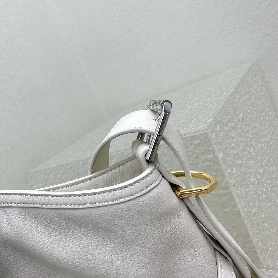 Givenchy Medium Voyou Bag In Leather(32-37-6.5cm) - PerfectKickZ