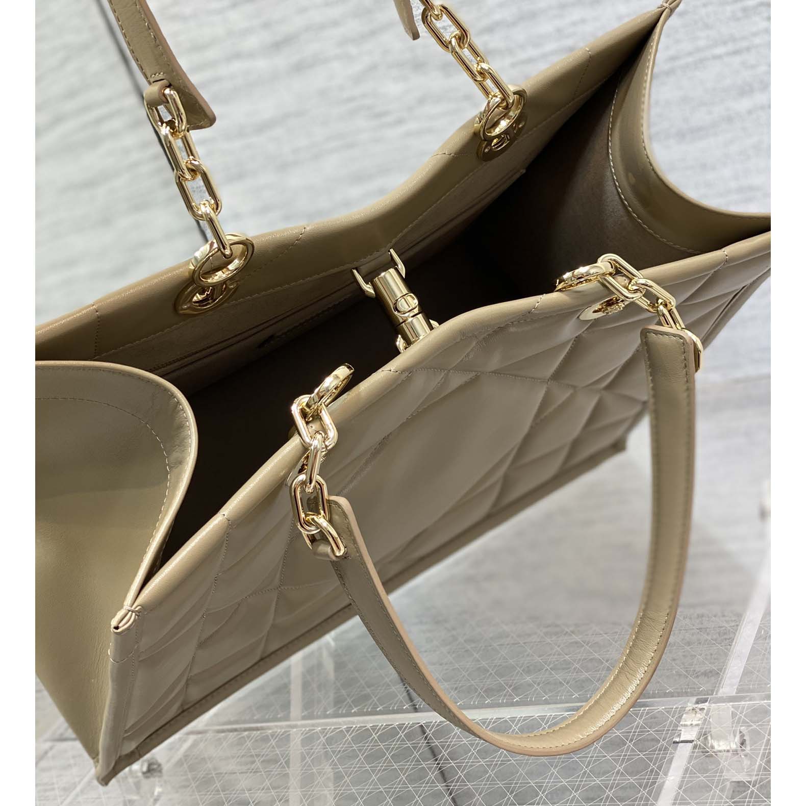 Dior Medium Dior Essential Tote Bag  - PerfectKickZ