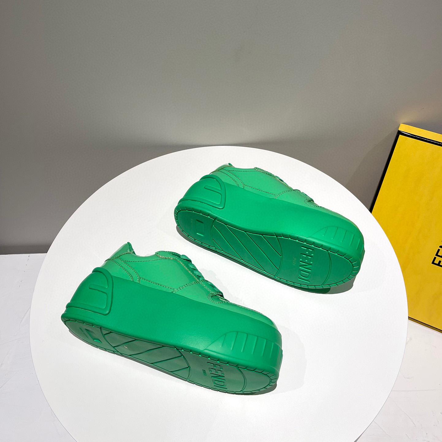 Fendi Fashion Show Green Leather Low-Tops Sneaker  - PerfectKickZ