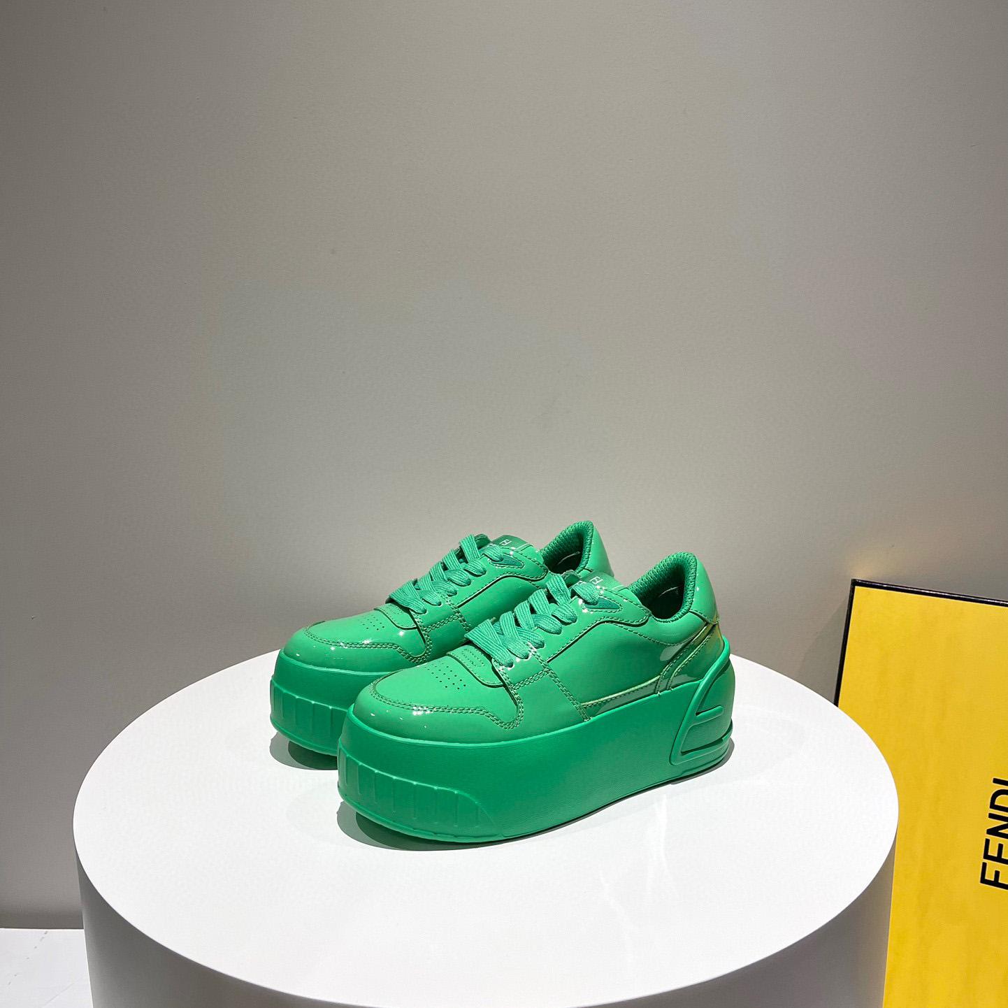 Fendi Fashion Show Green Leather Low-Tops Sneaker  - PerfectKickZ