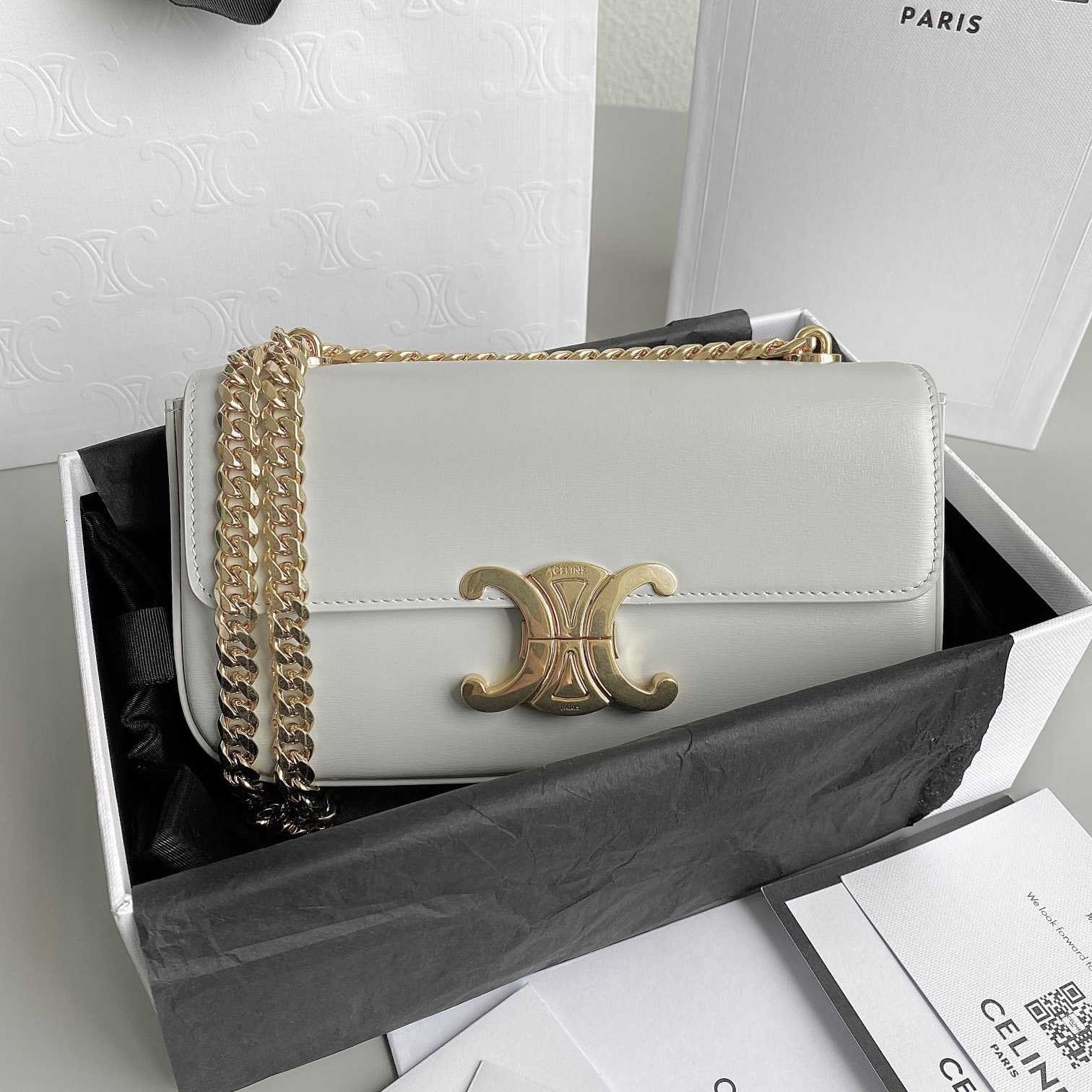 Celine Chain Shoulder Bag Triomphe In Shiny Calfskin - 