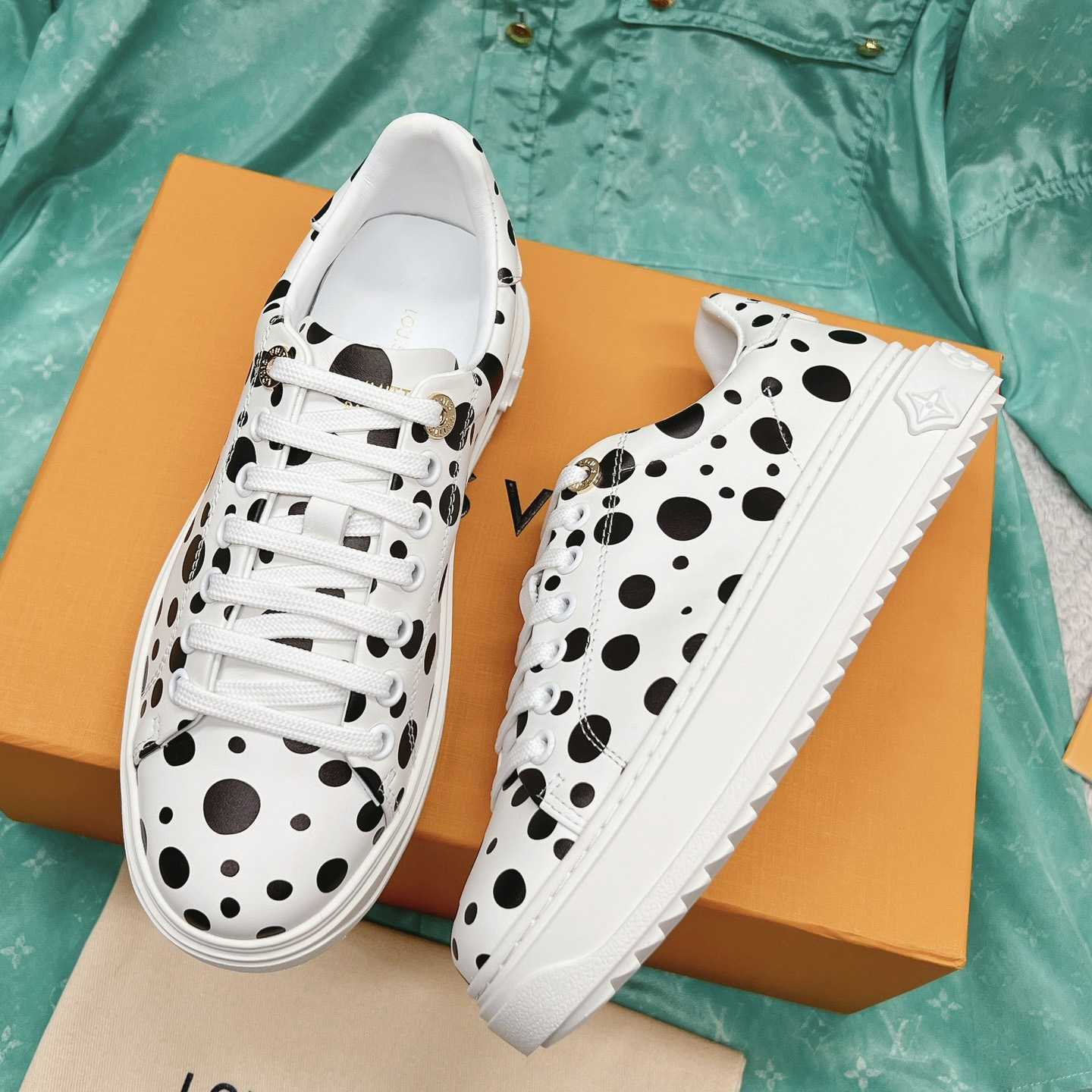 Louis Vuitton Time Out Sneaker (upon uk size)  1AB9VH - PerfectKickZ