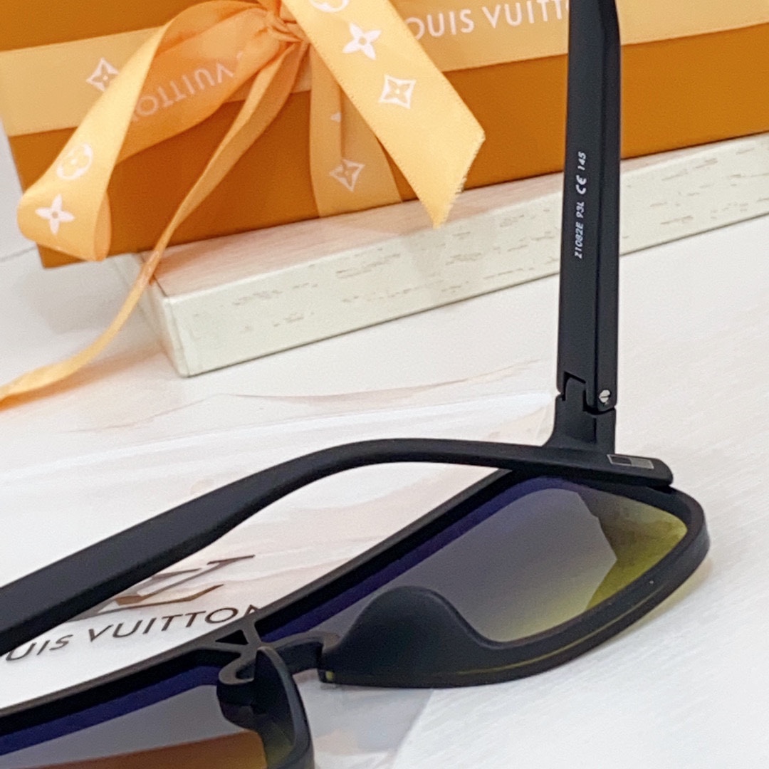 Louis Vuitton LV Waimea Sunglasses   Z1082 - PerfectKickZ