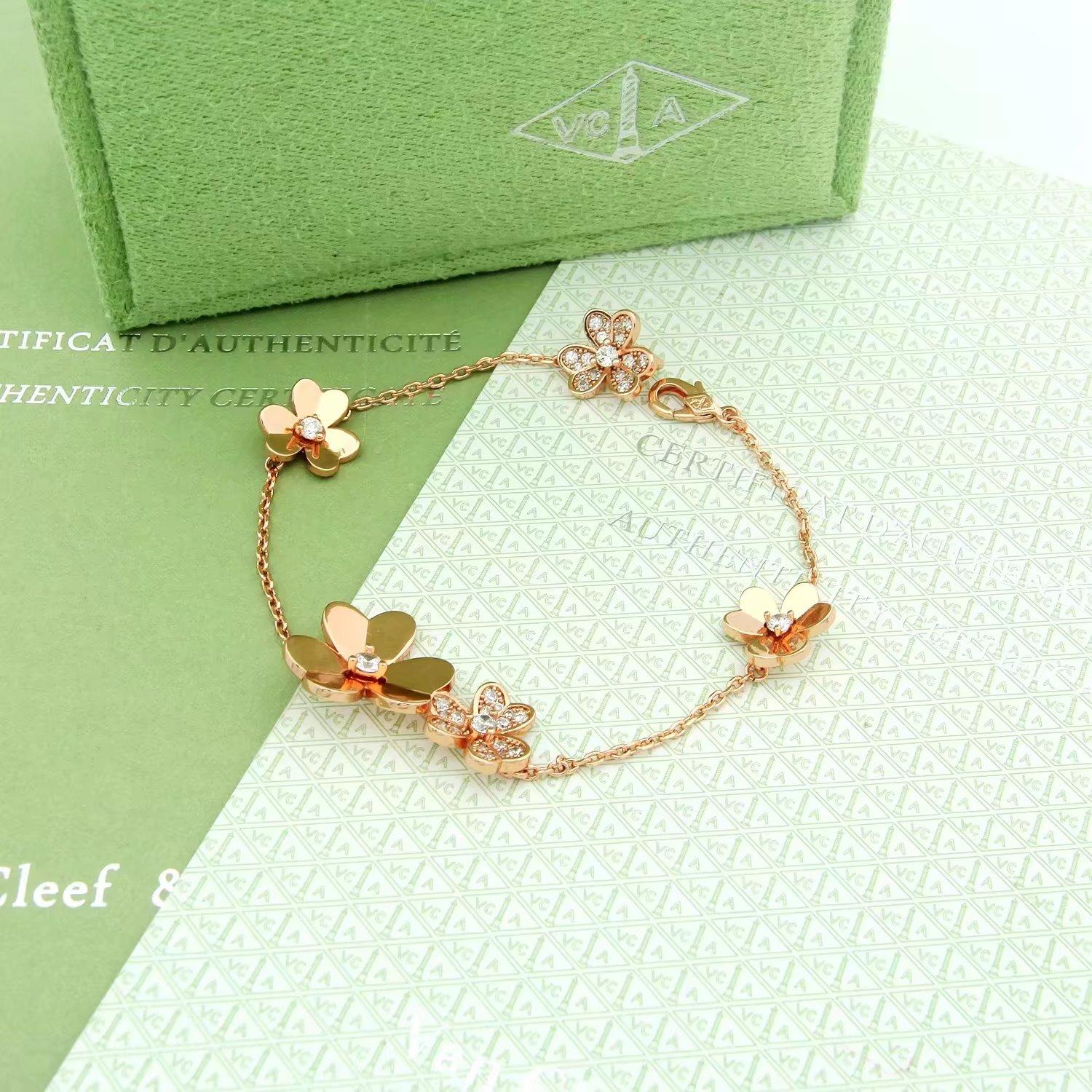 Van Cleef & Arpels Frivole bracelet, 5 Flowers - PerfectKickZ