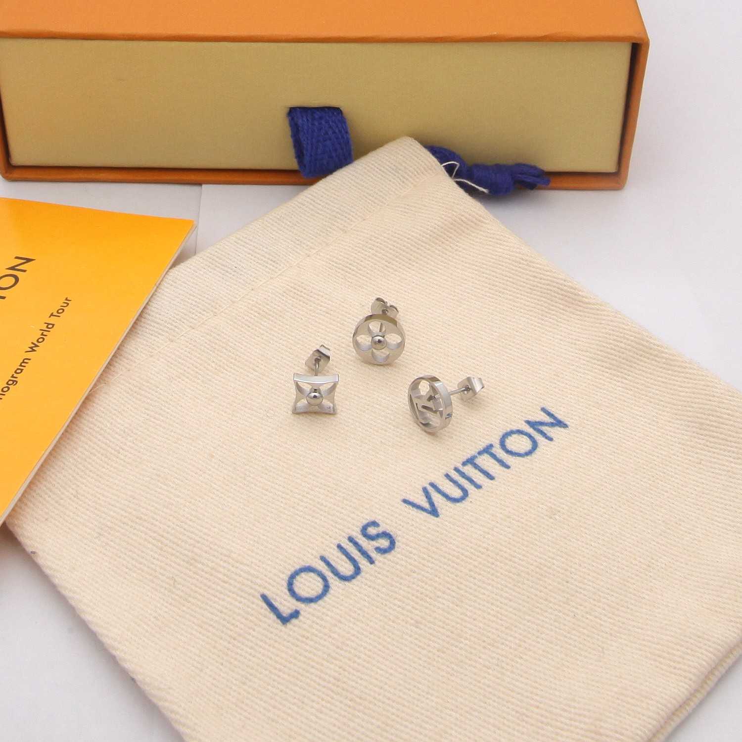 Louis Vuitton Crazy in Lock Earrings Set   M00395 - PerfectKickZ