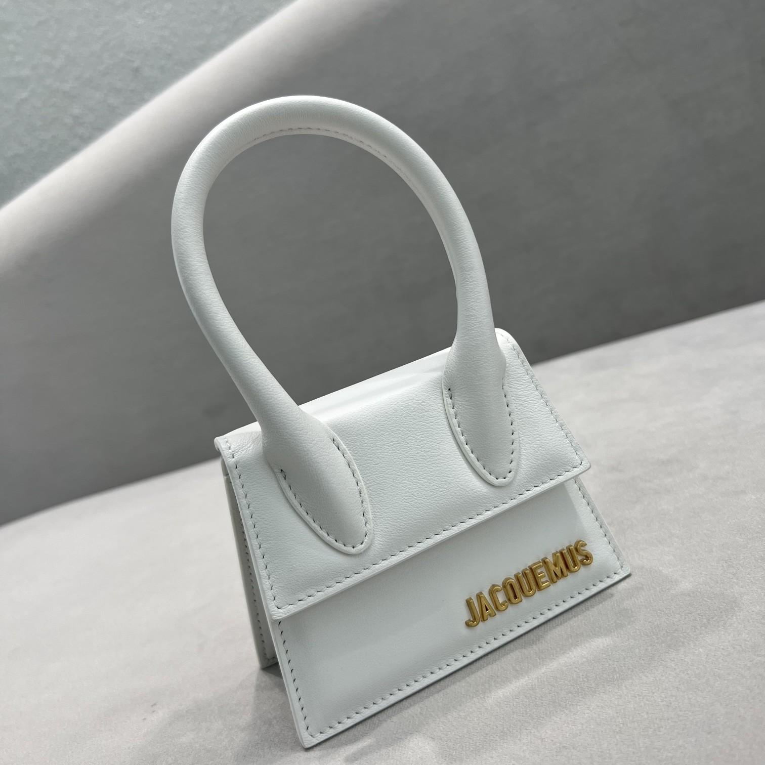 Jacquemus Le Chiquito Signature Leather Mini Handbag(12-8-5cm) - PerfectKickZ