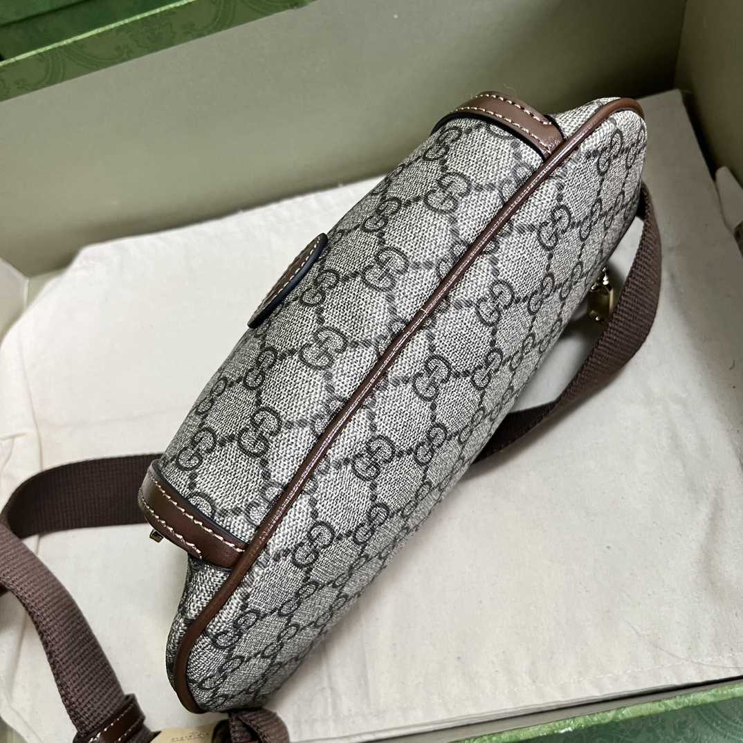 Gucci GG Large Belt Bag  (22-15-4cm) - 