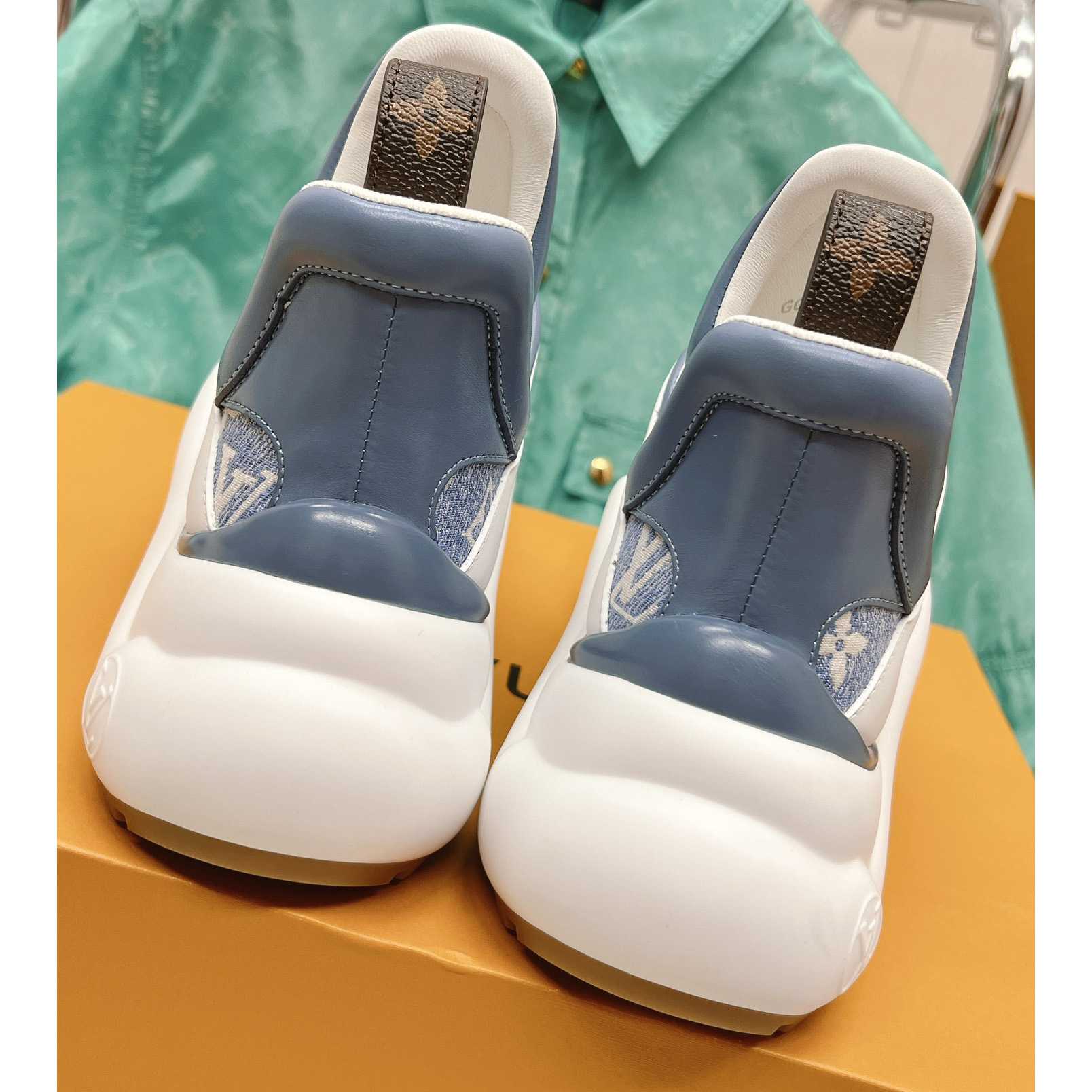 Louis Vuitton LV Archlight Trainers  (upon uk size)    1AB30Q - PerfectKickZ