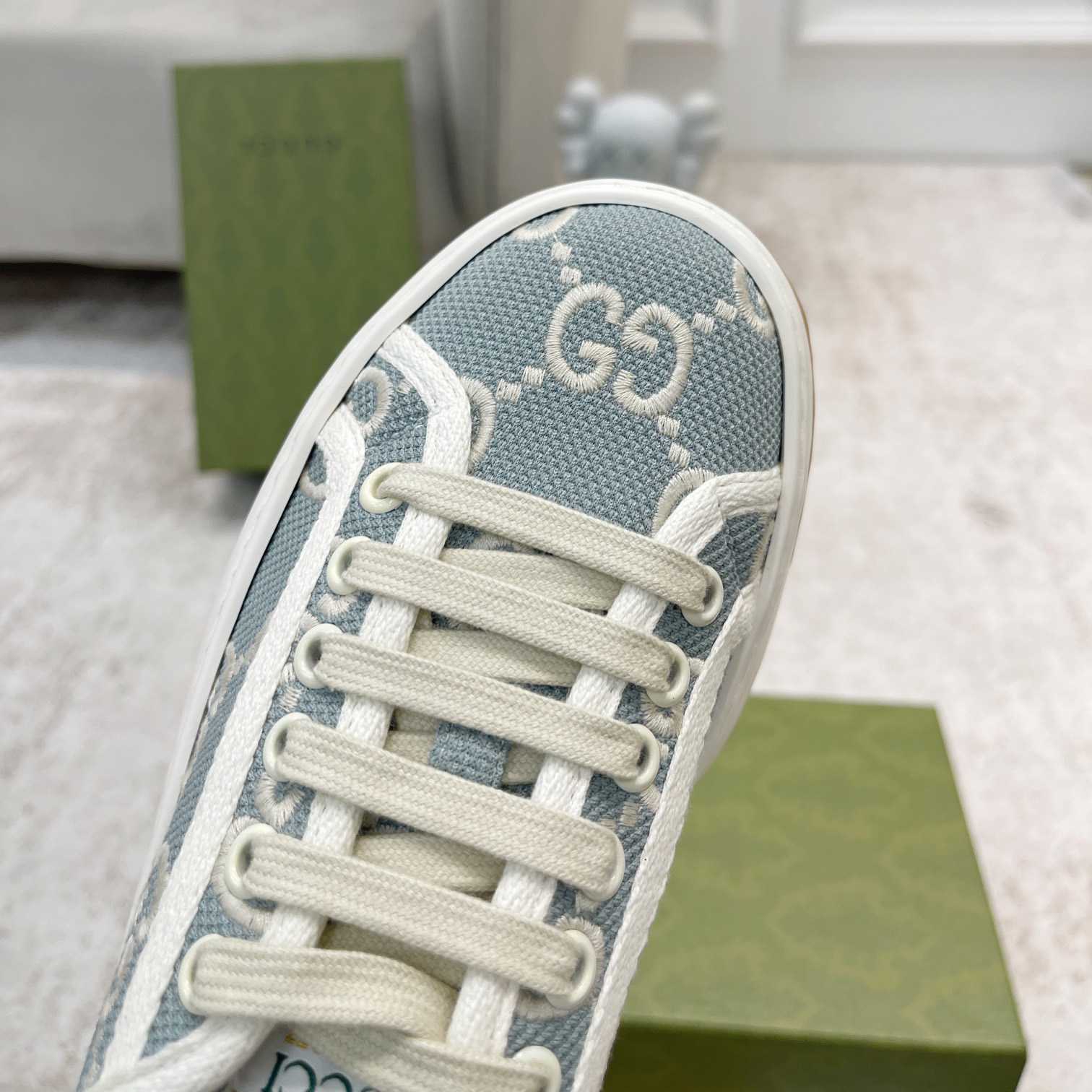 Gucci Women's GG Sneaker - PerfectKickZ