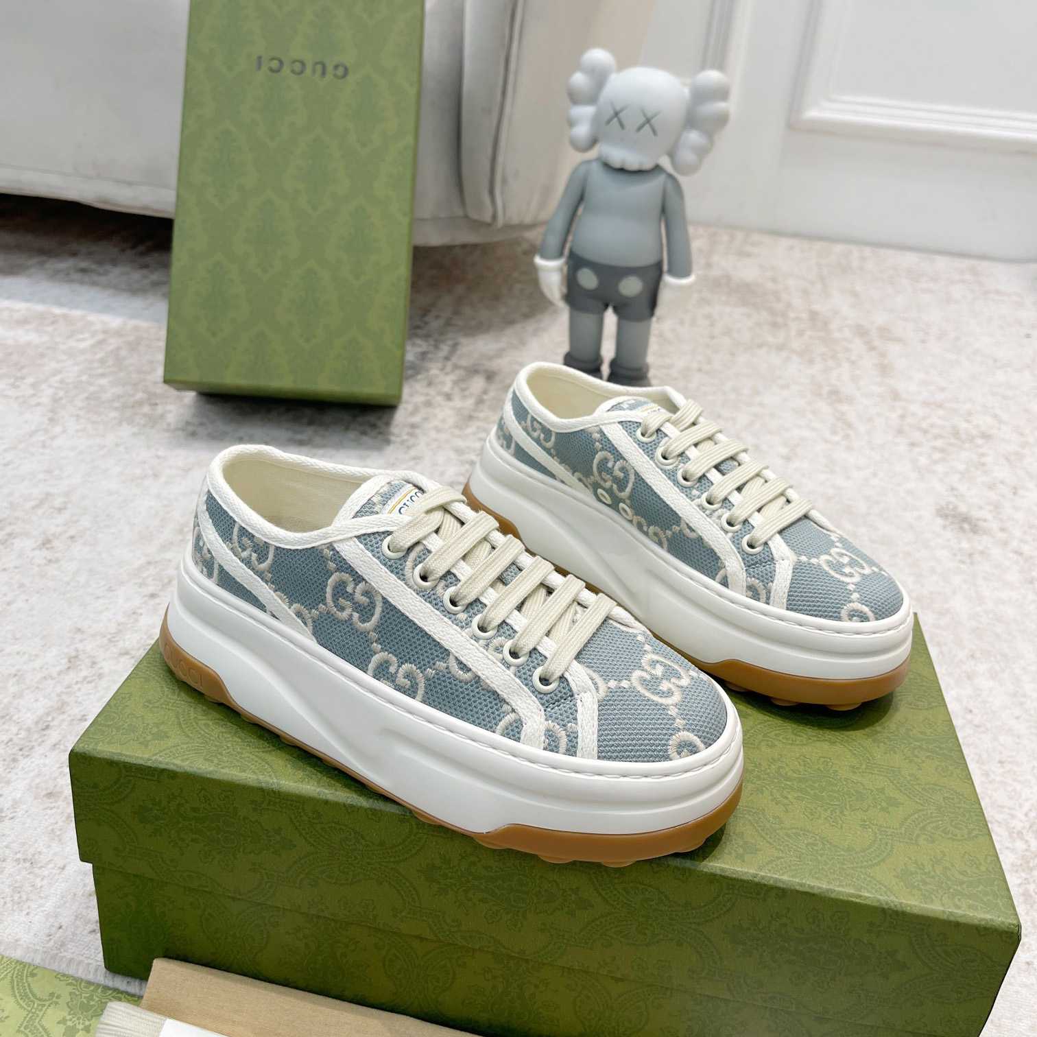 Gucci Women's GG Sneaker - PerfectKickZ