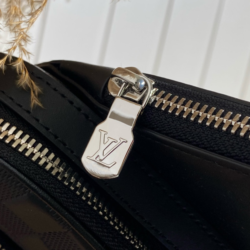 Louis Vuitton Avenue Slingbag  (20 x 31 x 7cm)   N45303 - PerfectKickZ
