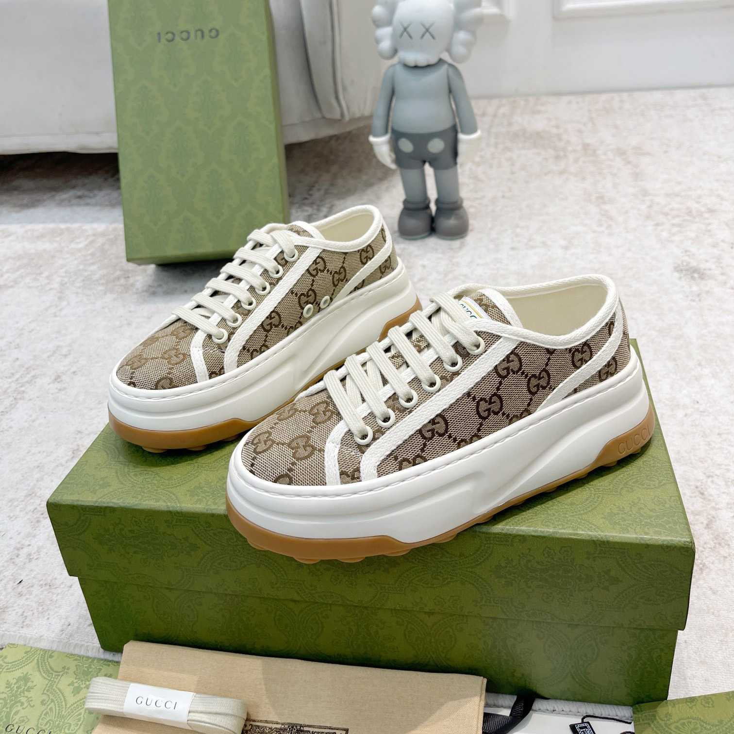 Gucci Women's GG Sneaker - PerfectKickZ
