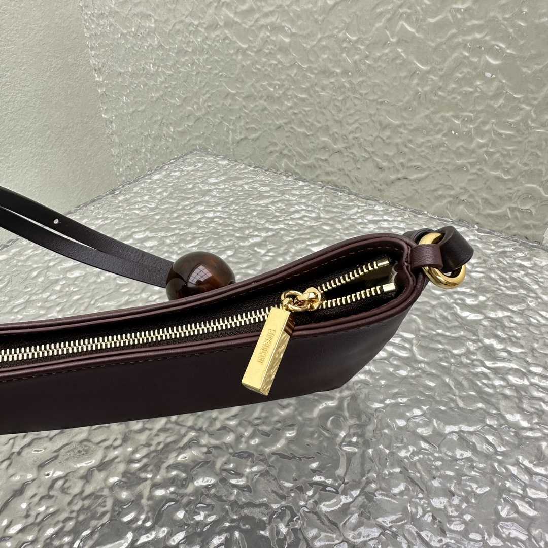 Jacquemus Le Bisou Perle Beaded Shoulder Bag - PerfectKickZ