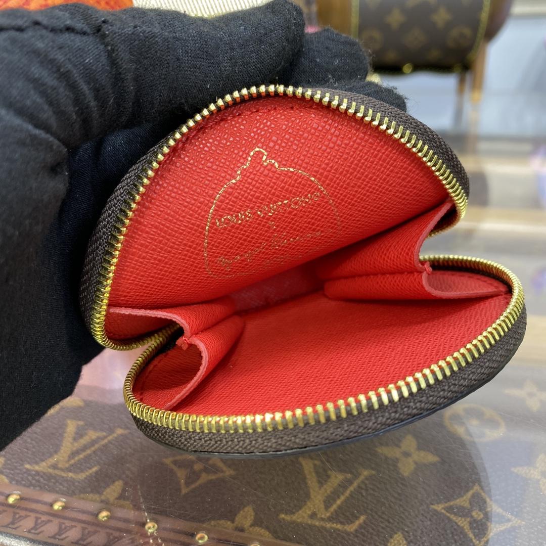 Louis Vuitton LV x YK OnTheGo PM (25*19*11.5cm) M46467 - PerfectKickZ
