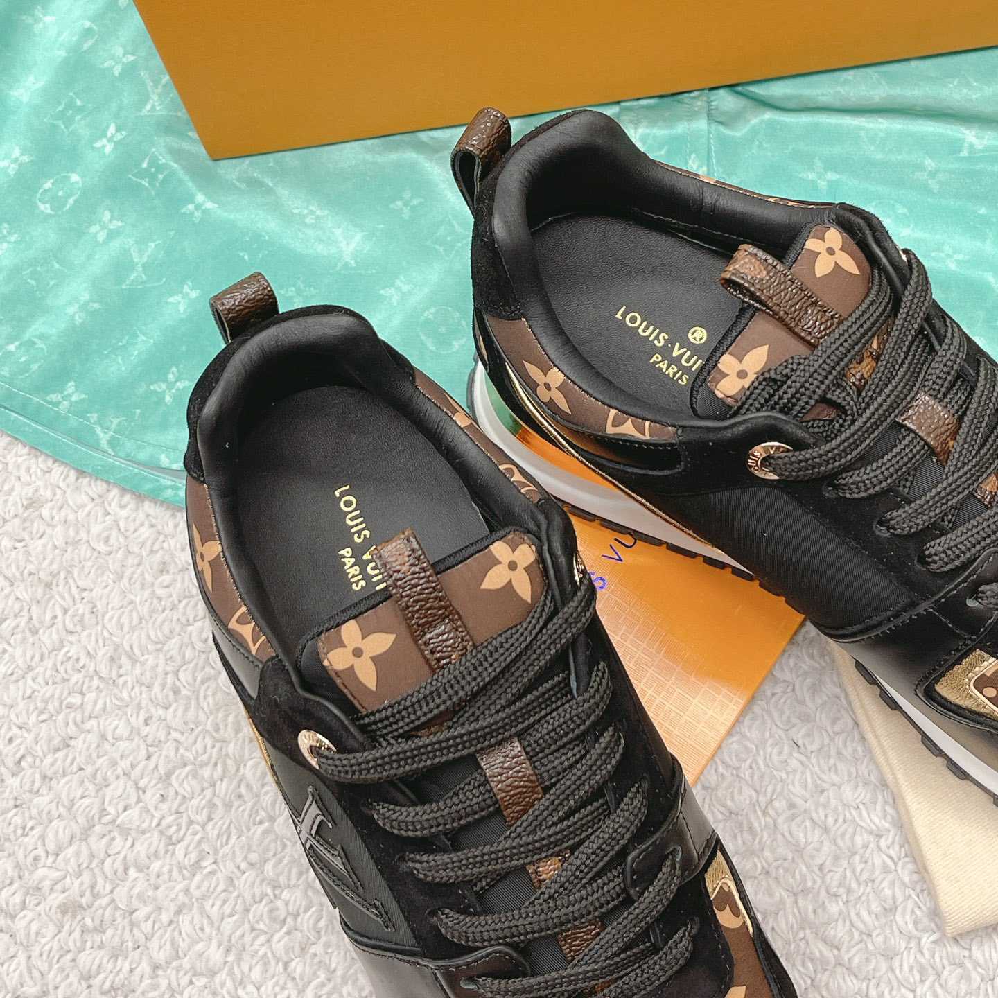 Louis Vuitton Run Away Sneaker   (upon uk size)  1AAP3D - PerfectKickZ