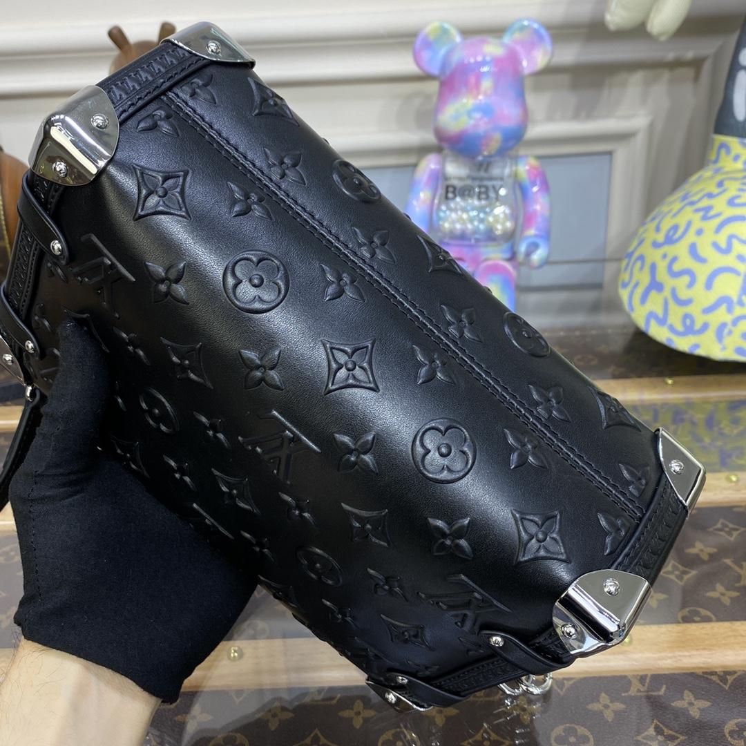 Louis Vuitton Side Trunk (21x14x6cm)  M21709 - 
