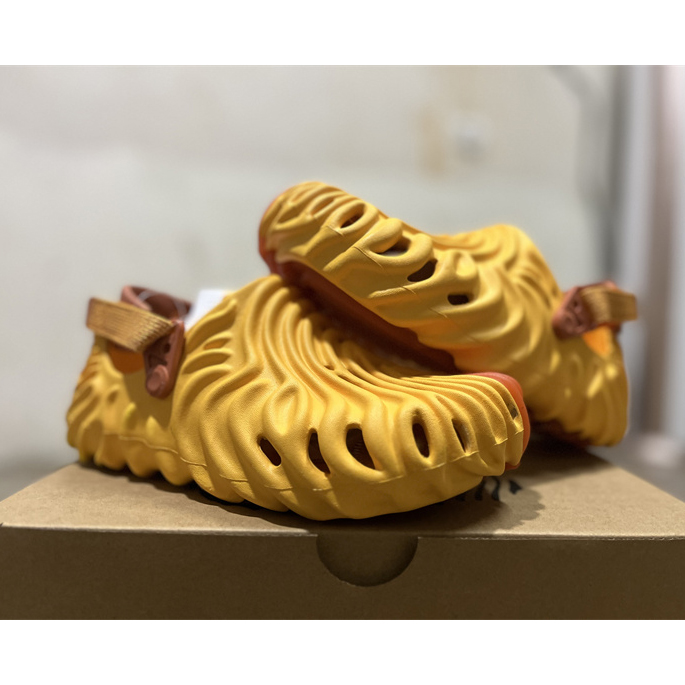 Salehe Bembury x CrocsPollex Clog - PerfectKickZ