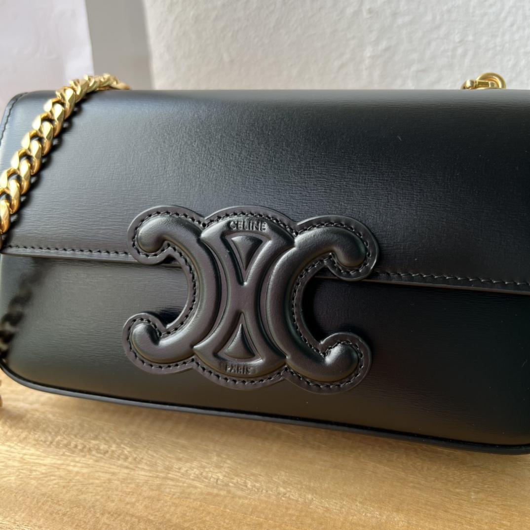 Celine Chain Shoulder Bag Cuir Triomphe In Shiny Calfskin - PerfectKickZ