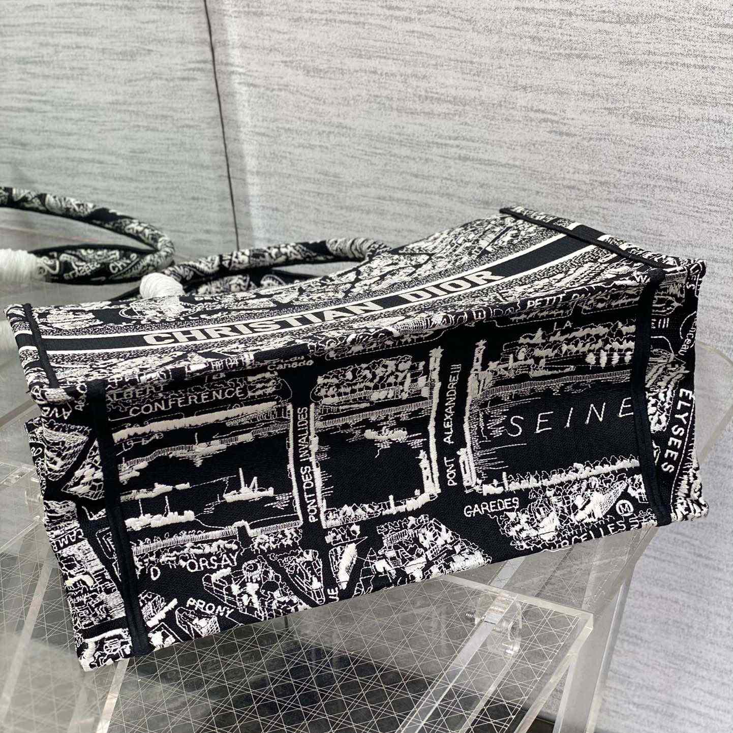 Dior Medium Dior Book Tote - PerfectKickZ