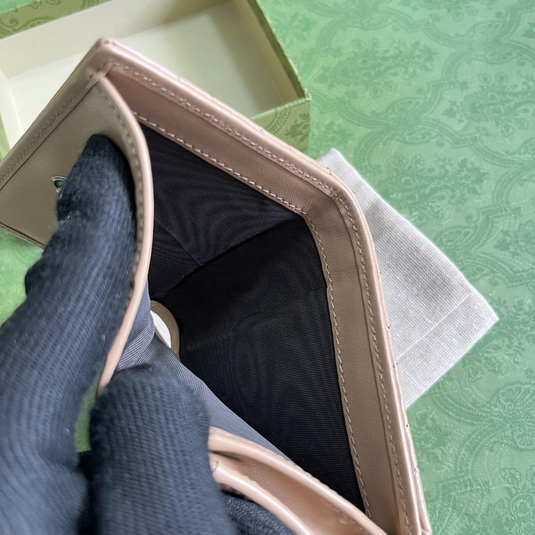 Gucci GG Marmont Matelassé Card Case Wallet - PerfectKickZ