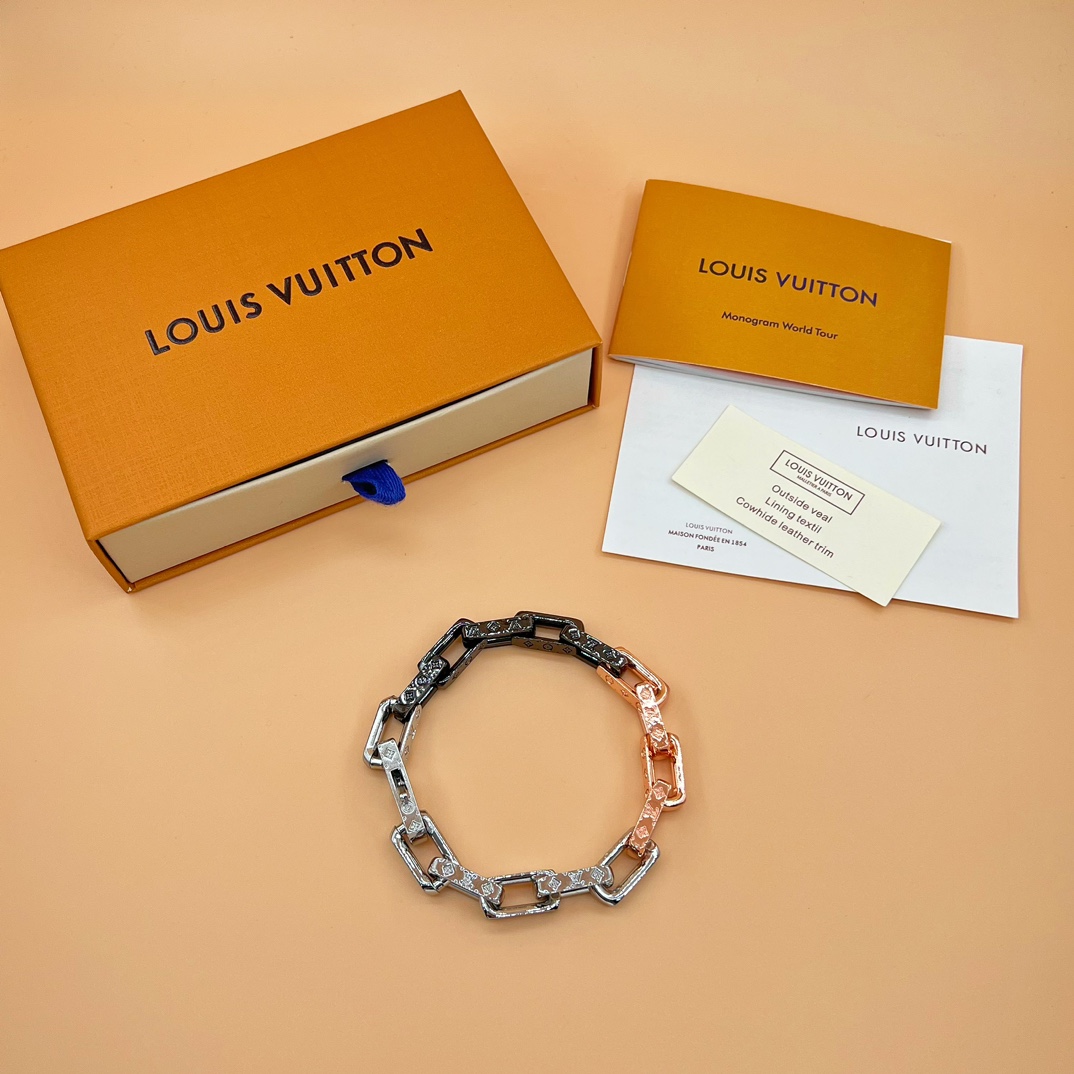 Louis Vuitton Monogram Chain Bracelet    M0998L - PerfectKickZ