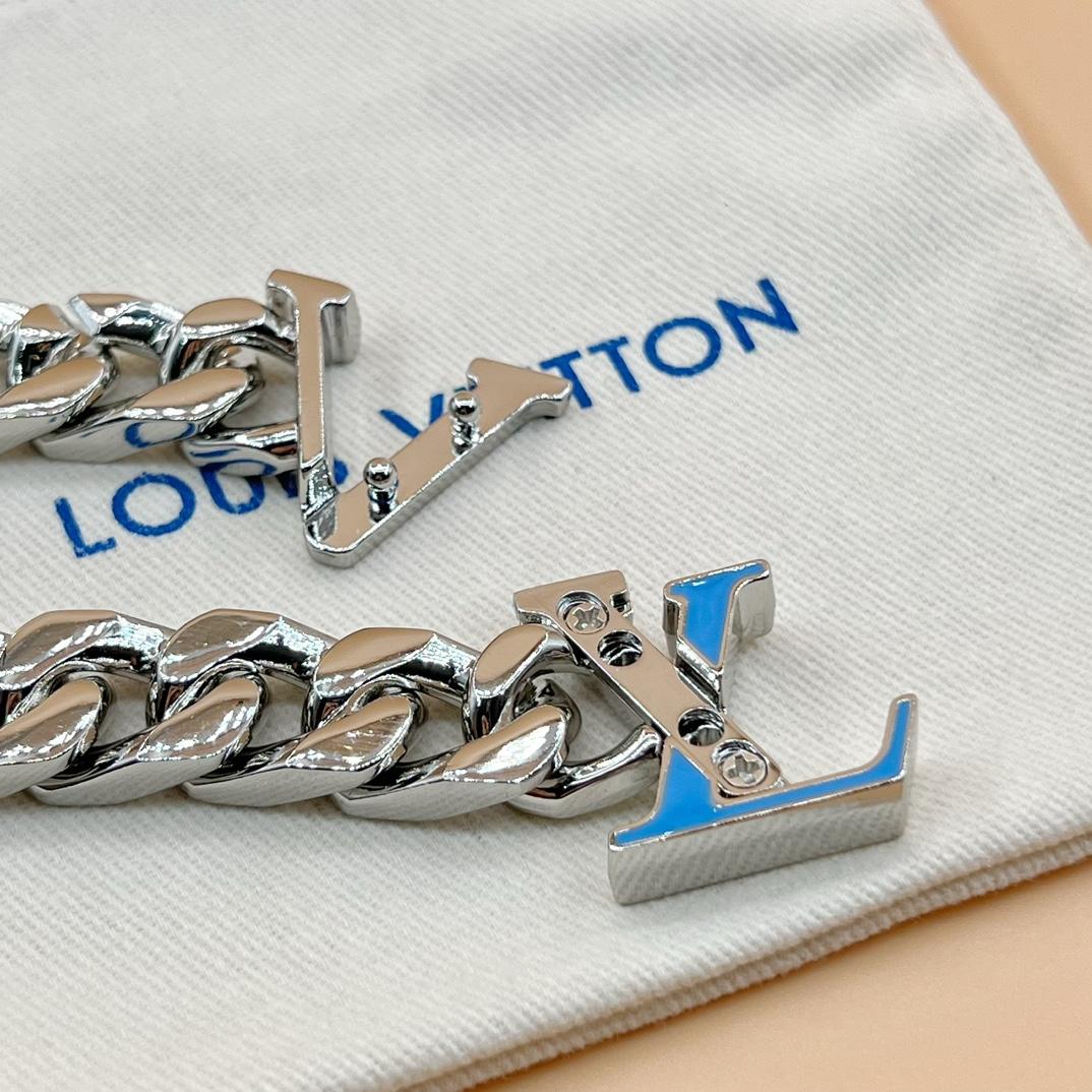 Louis Vuitton LV Chain Bracelet   M0919L - PerfectKickZ