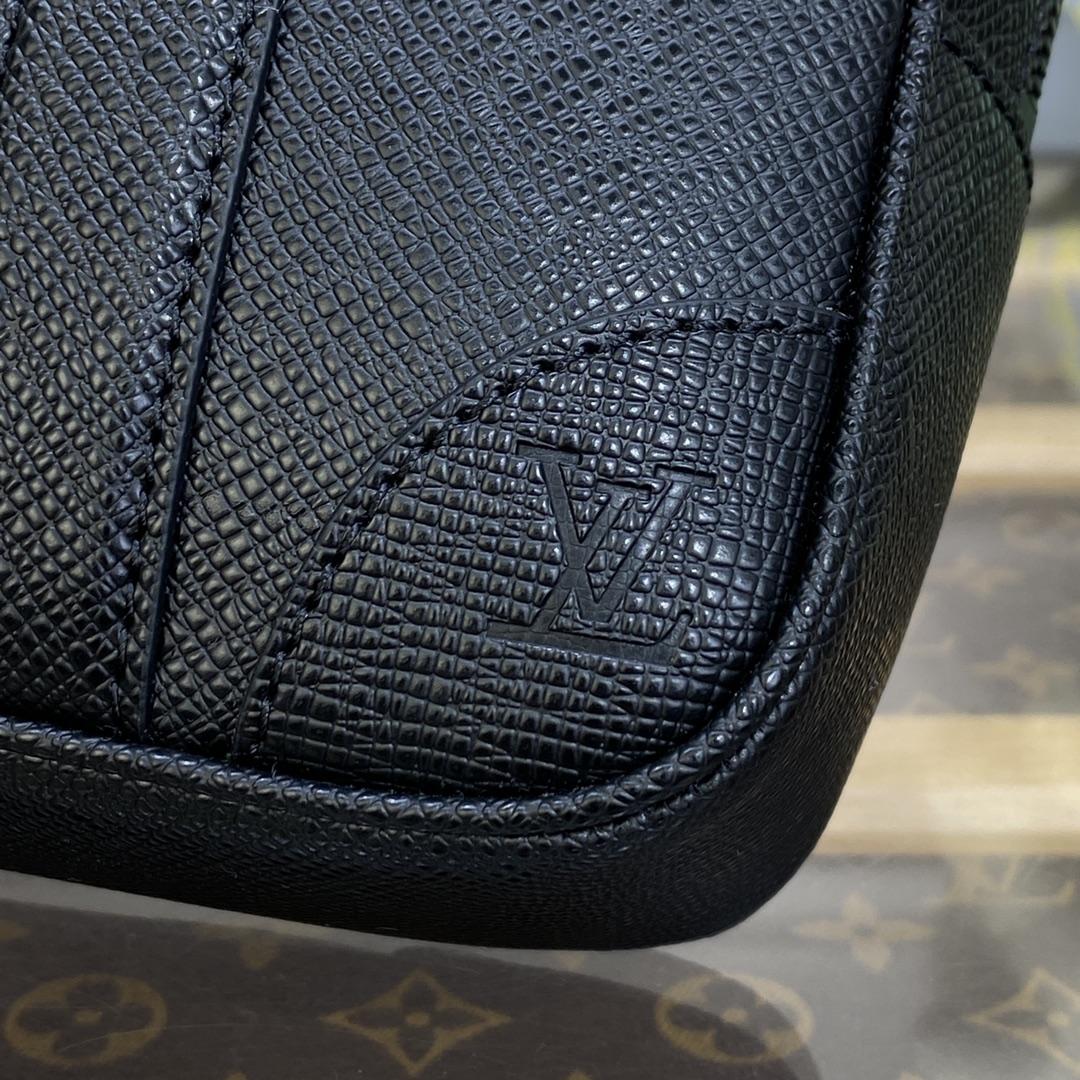 Louis Vuitton Pochette Kasai(25*15.5 *6.5cm)   M82078 - PerfectKickZ