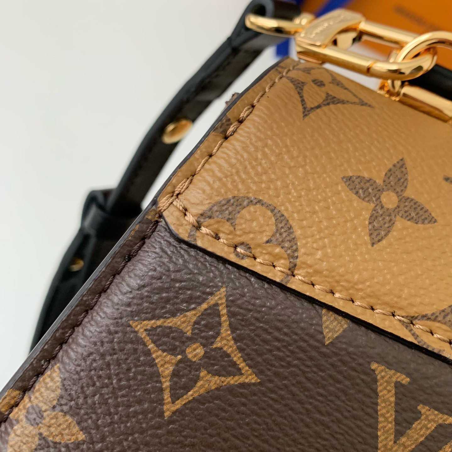 Louis Vuitton Tilsitt Handbag   M46548 - PerfectKickZ
