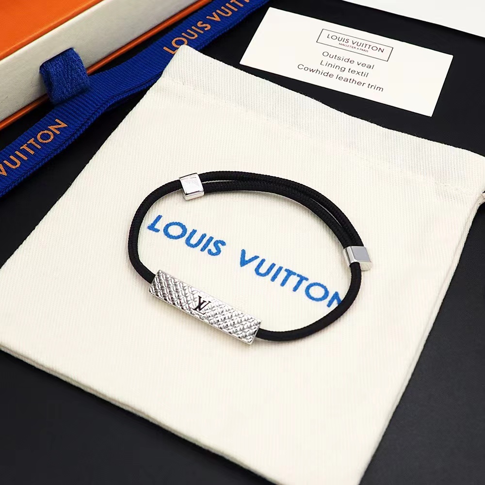 Louis Vuitton Champs Elysées Bracelet   M8115Z - PerfectKickZ