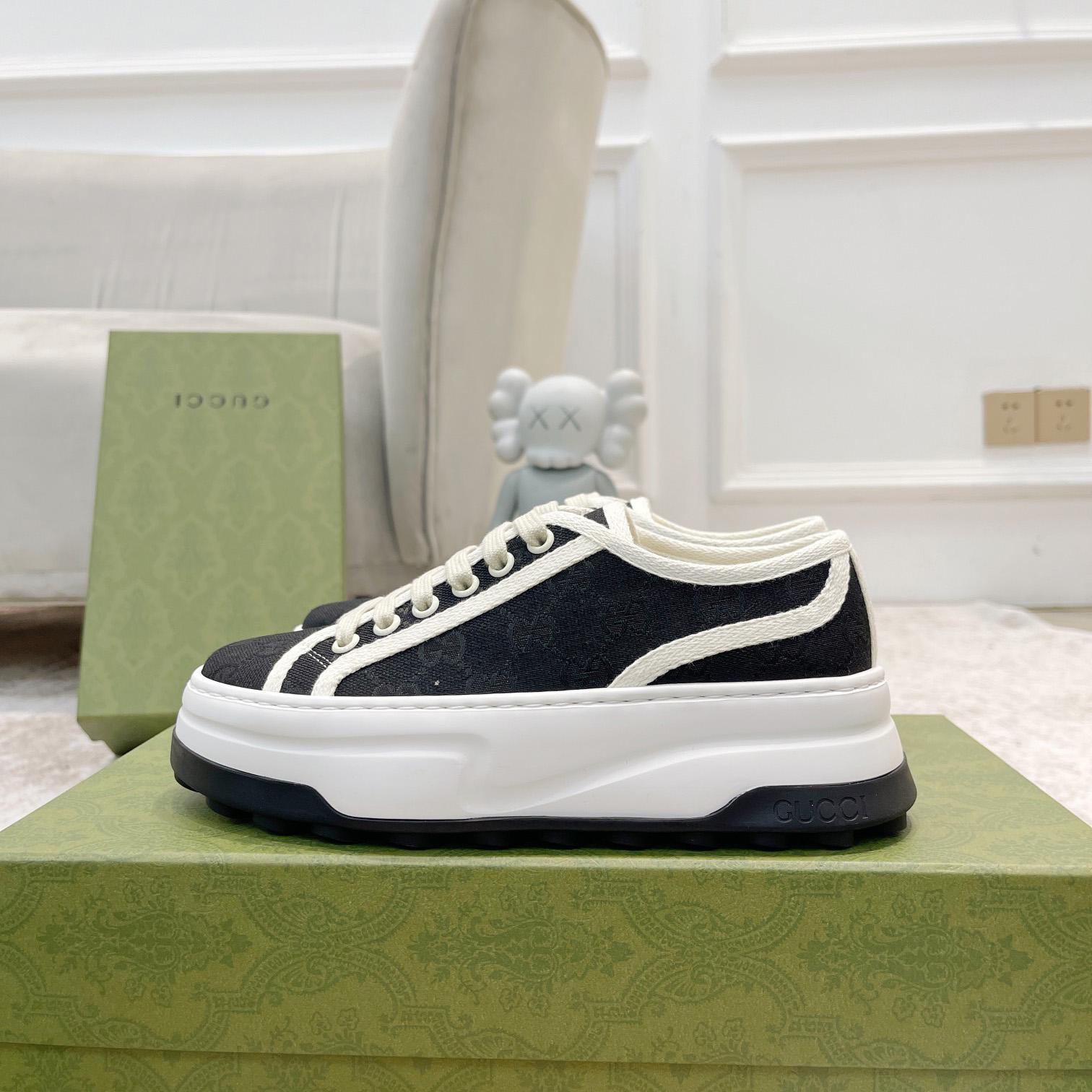 Gucci Women's GG Sneaker - PerfectKickZ